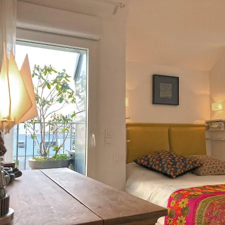 Apartment Charme A Avec Vue Sur Montmartre