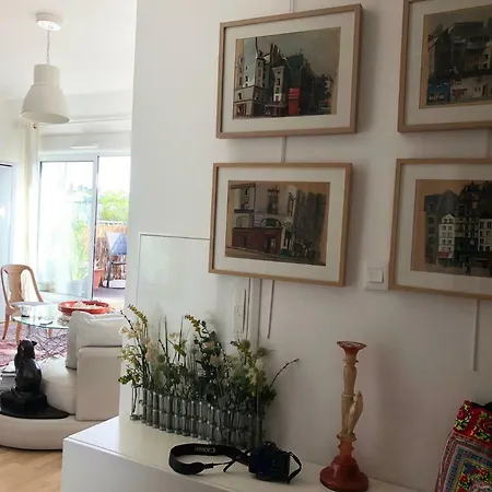 Charme A Avec Vue Sur Montmartre Apartment